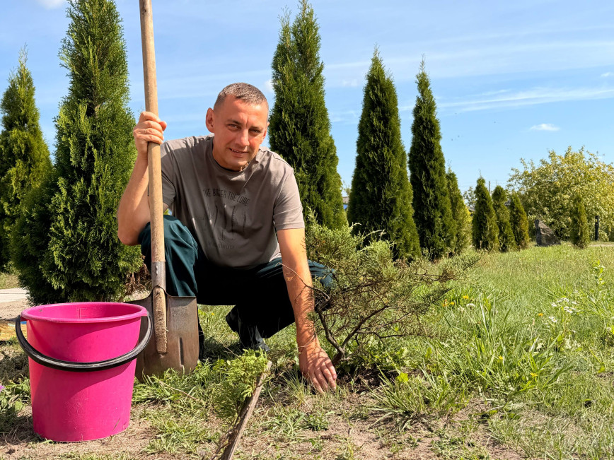 В Ельском районе прошел областной субботник!