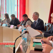 Готовность животноводческих объектов Ельского района к зиме рассмотрели на заседании в райисполкоме
